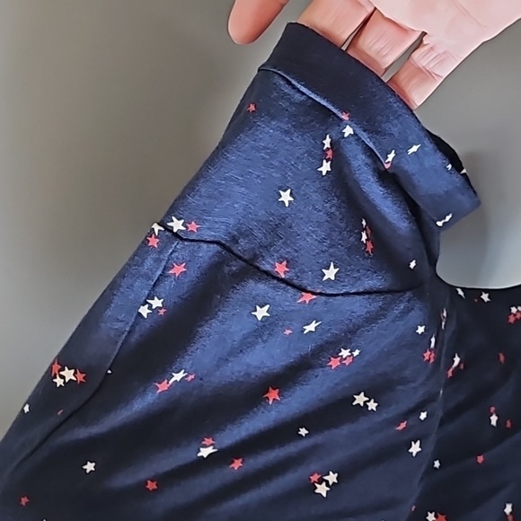 Maurices Navy Blue Short Sleeve Tee with Red and White Stars NWT - Picture 5 of 9